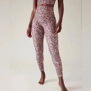 Athleta Elation 7/8 Tight Crop Leggings / Size XLarge